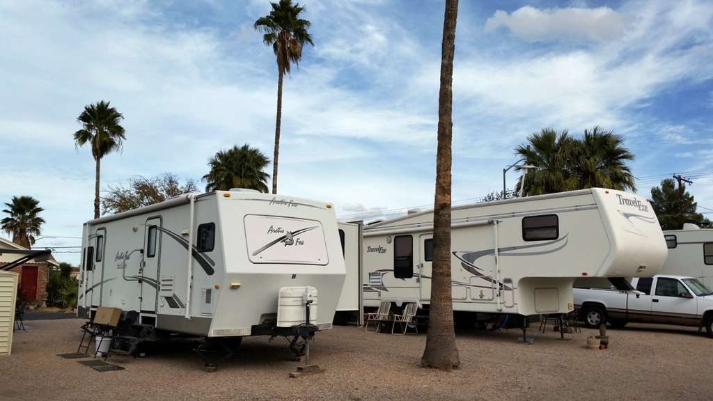 Whispering Palms RV Park