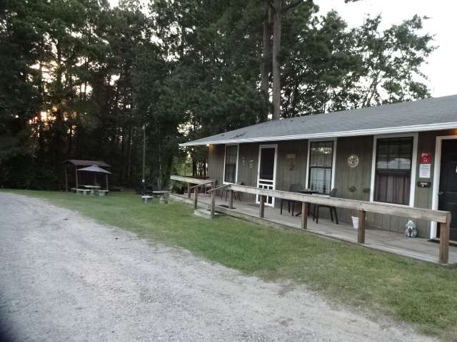 Pines RV Park