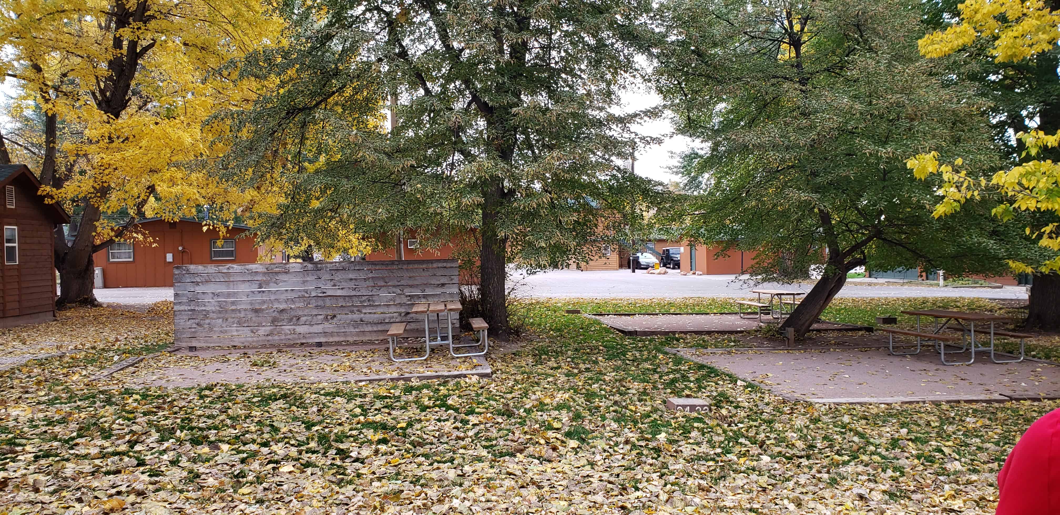 Lake Park Campground & Cottages