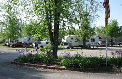 St Louis NE / I-270 / Granite City KOA