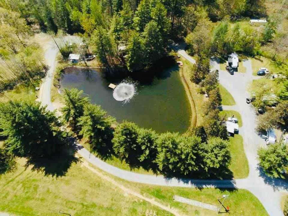 Pine Hollow Campground and RV Park