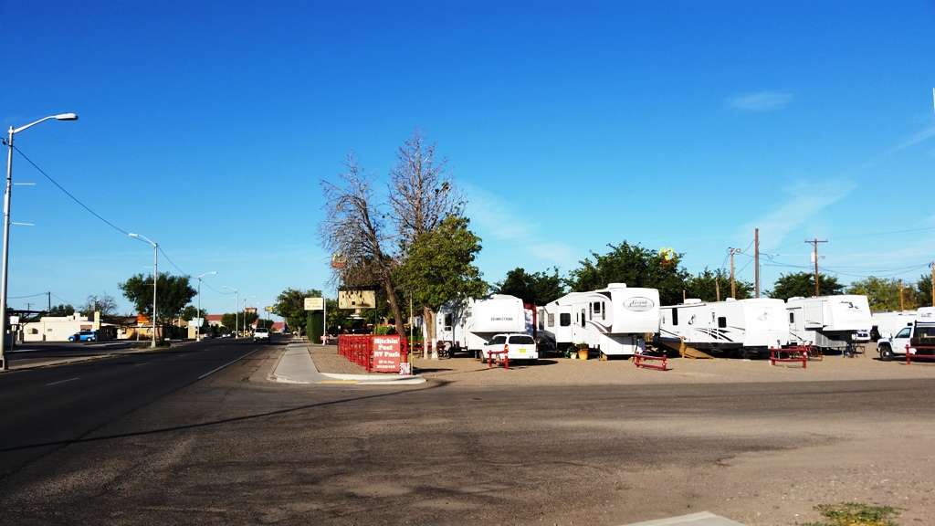 Hitchin  Post RV Park