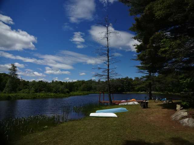 Saratoga Escape Lodges & RV Resort