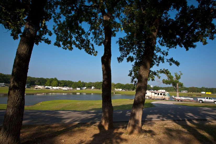 The Vineyards Campground & Cabins on Grapevine Lake