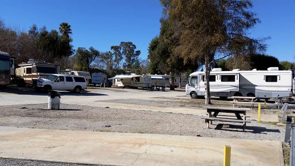 Halo Resorts Fisherman's Retreat