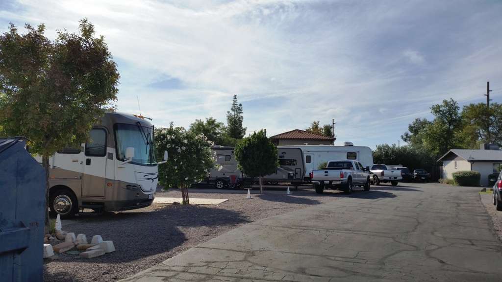 Twin Palms RV Park