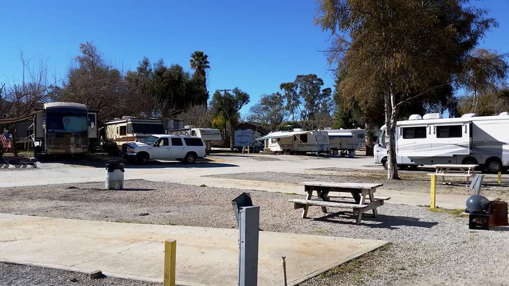 Halo Resorts Fisherman's Retreat