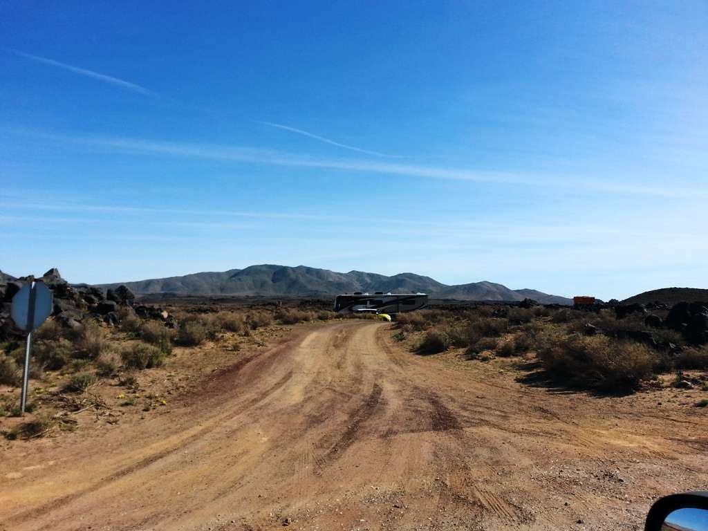Fossil Falls BLM Campground