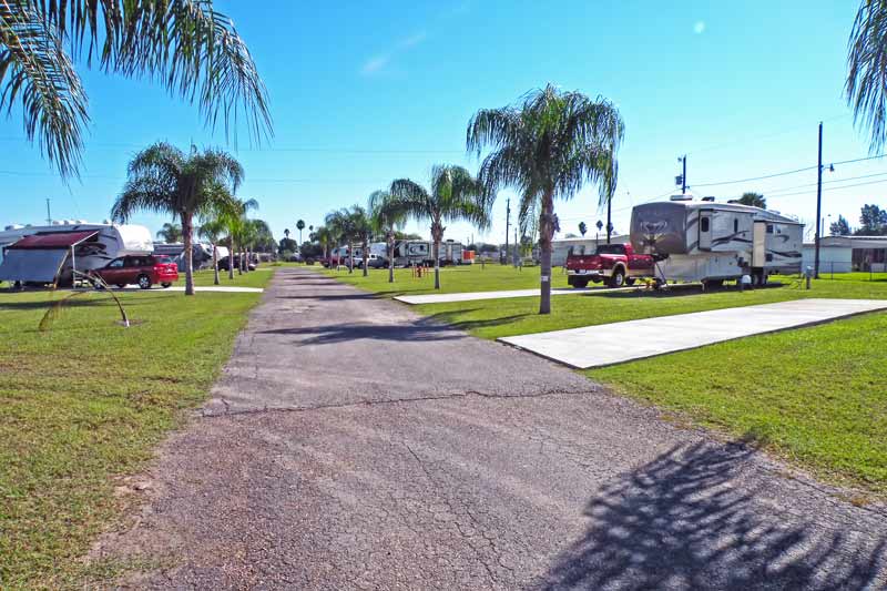 Breezewood Cove RV Park