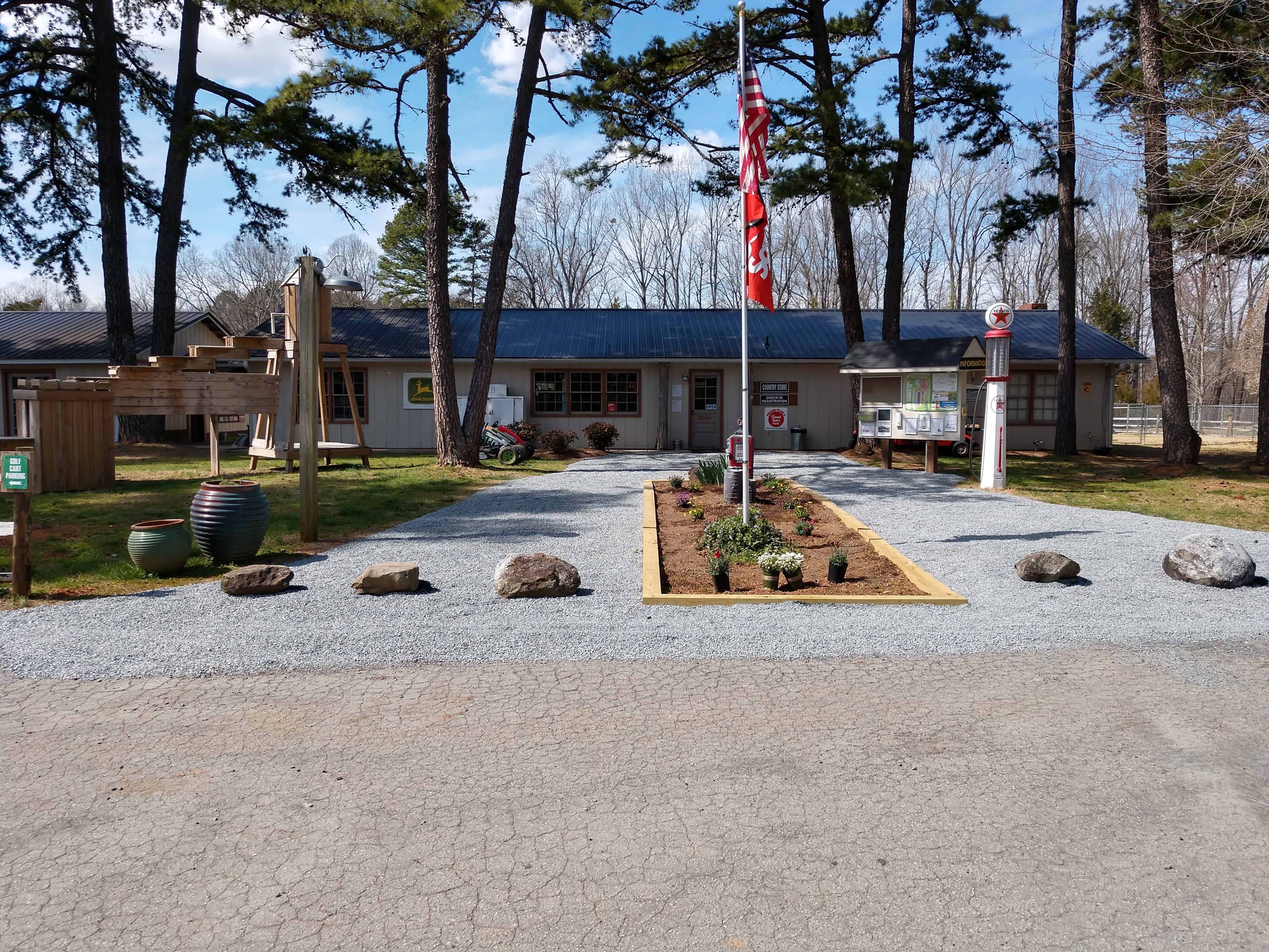 Zooland Family Campground