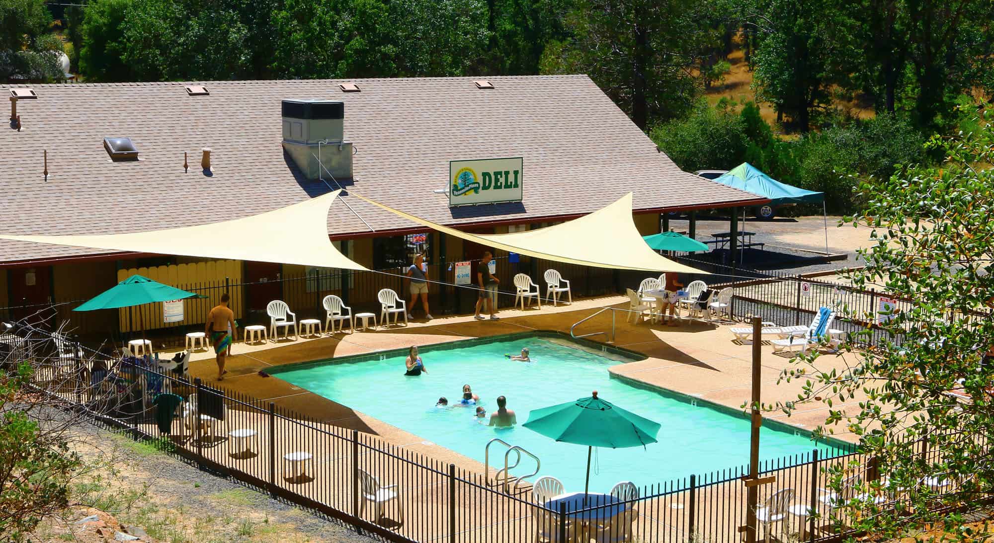 Yosemite Pines RV Resort and Family Lodging