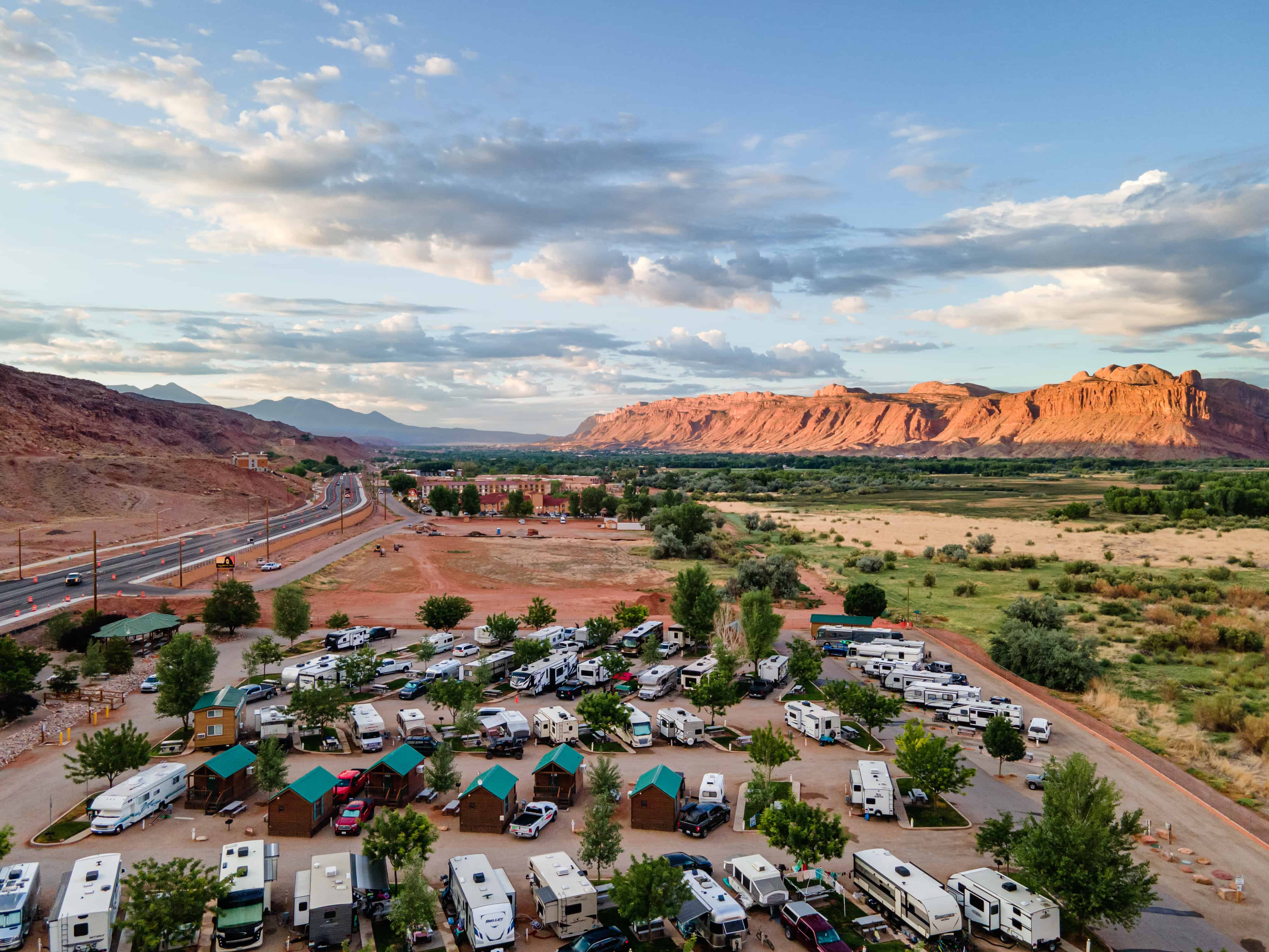 Sun Outdoors Arches Gateway