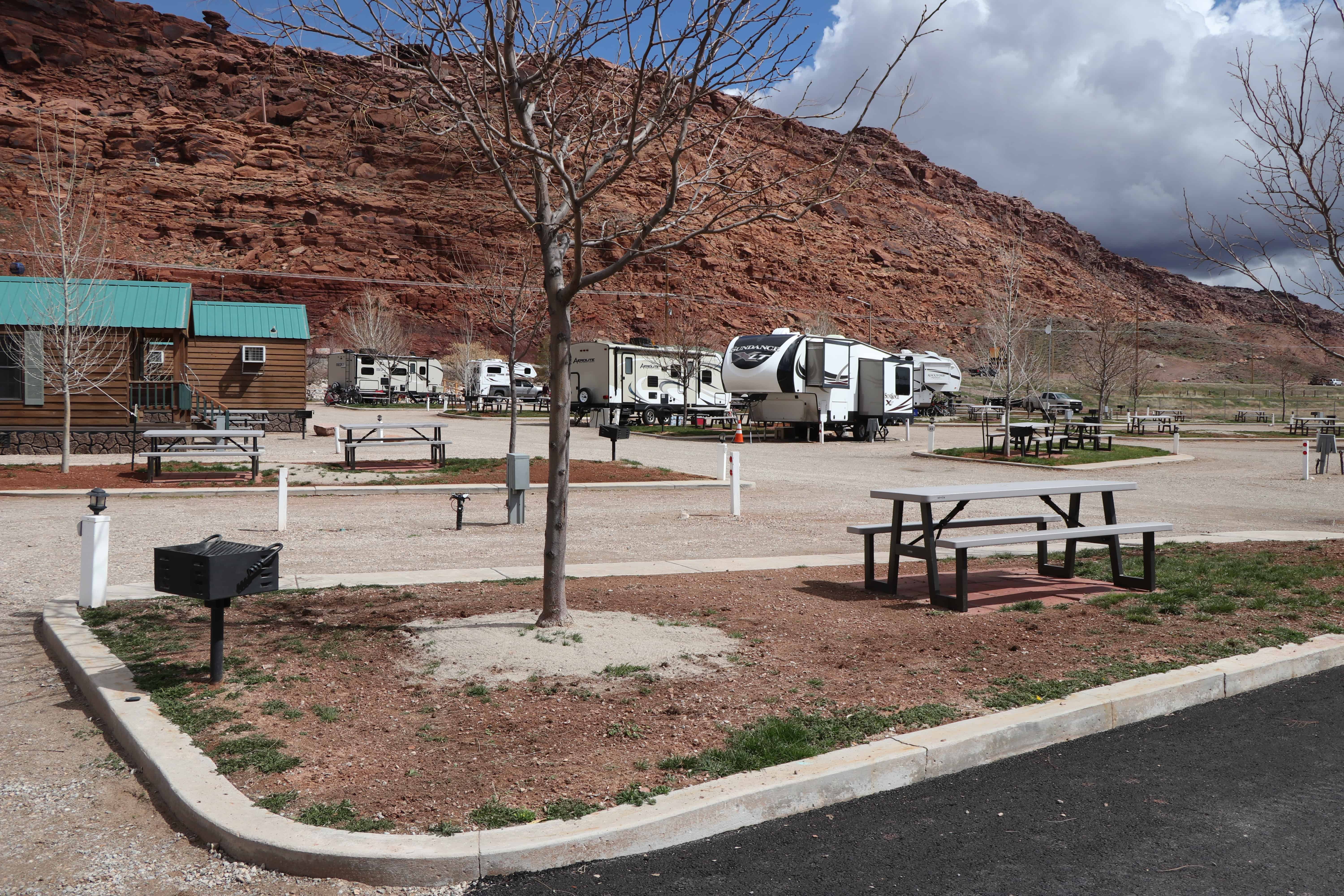Sun Outdoors Arches Gateway