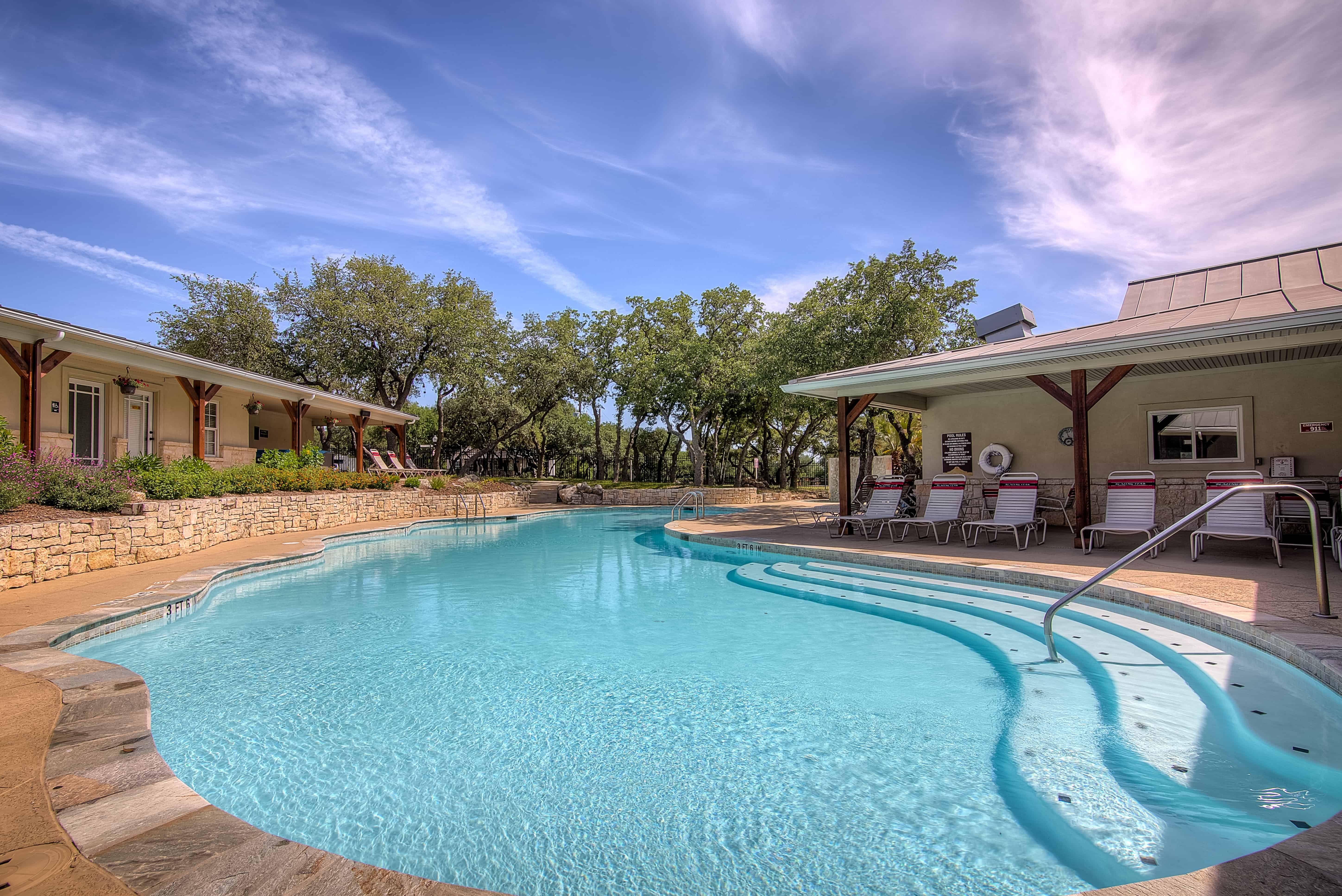 Sun Outdoors San Antonio West