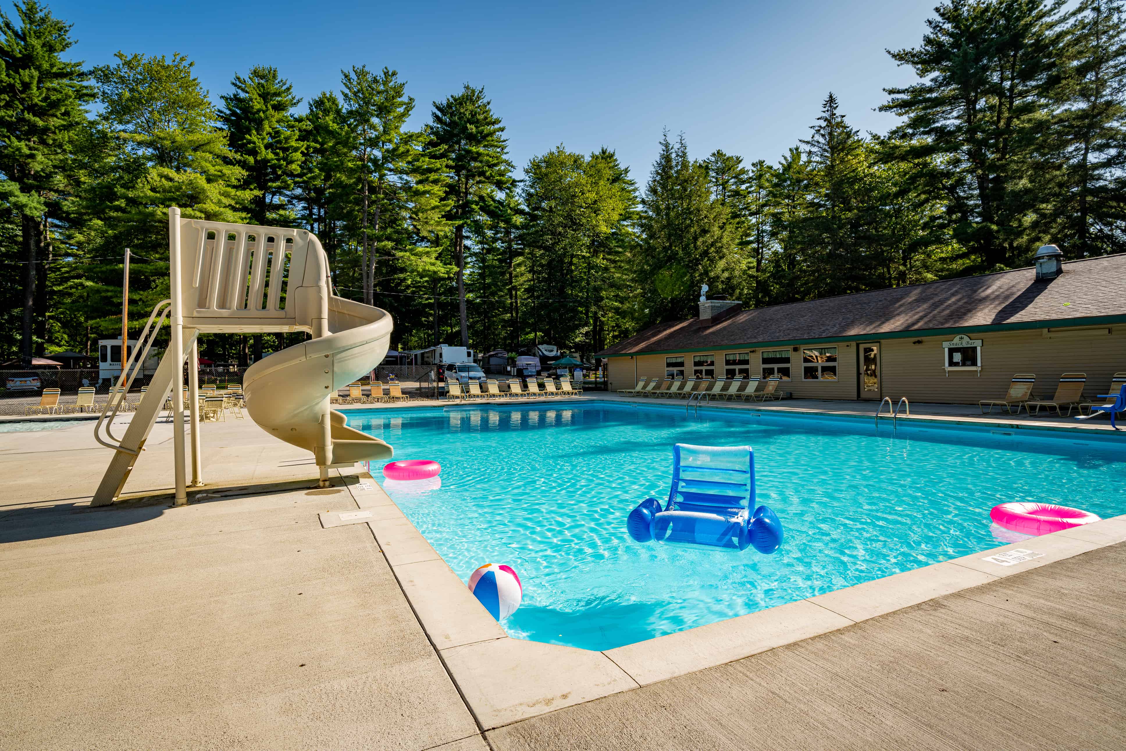 Sun Retreats Adirondack Gateway