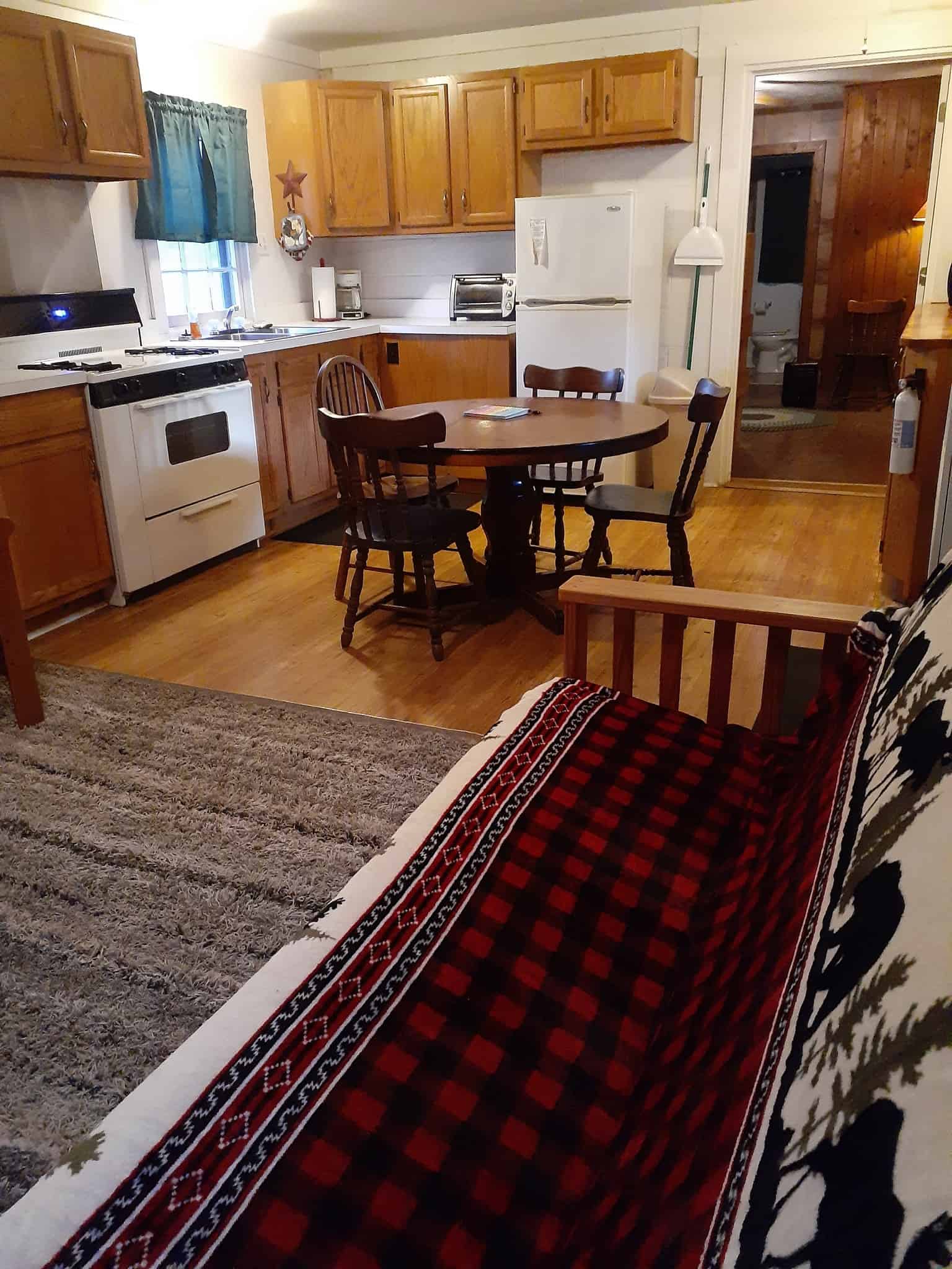 Fort Valley Ranch Campground and Cabins/ Trail Rides