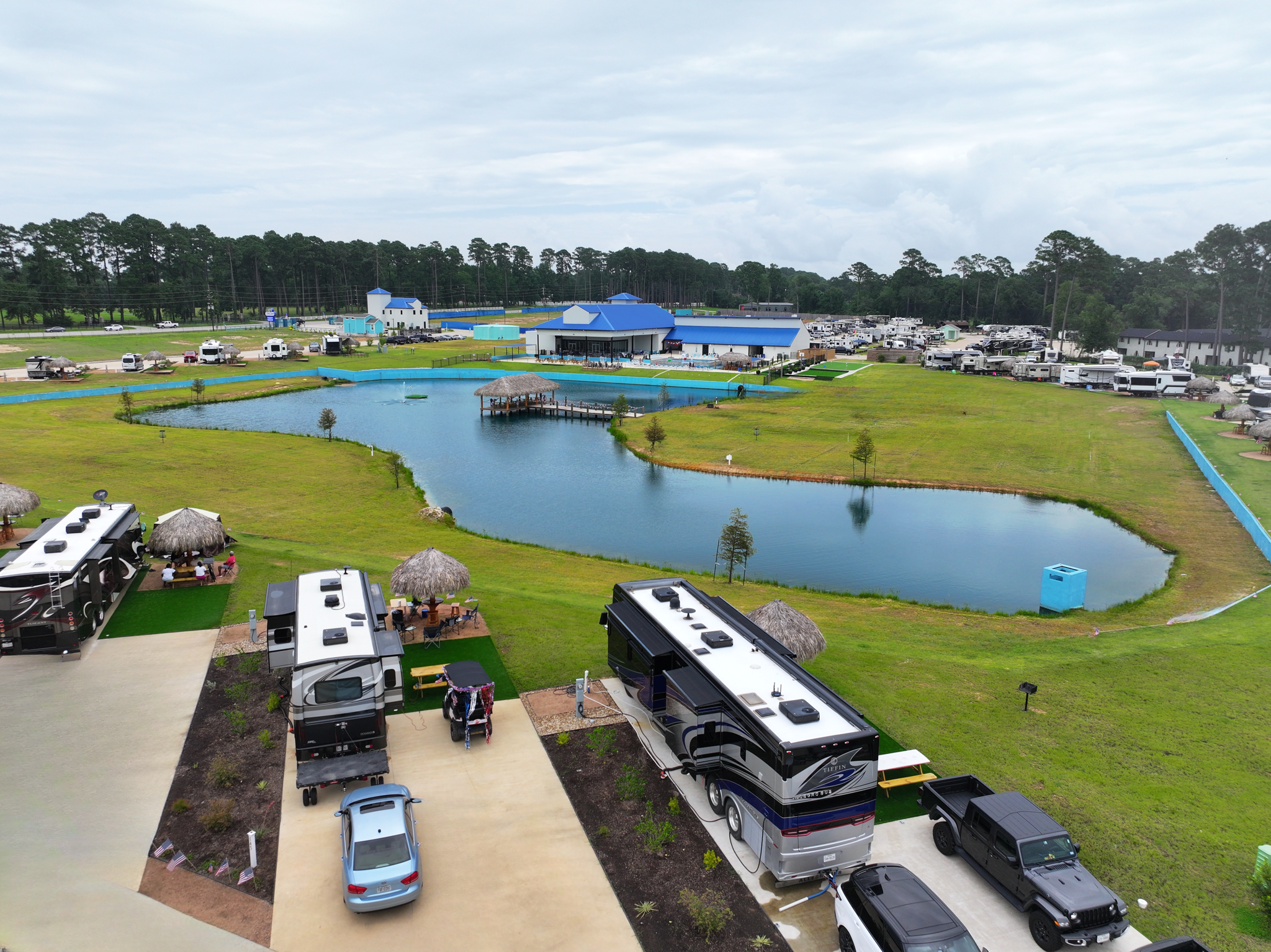 Twisted Parrot Luxury RV Resort