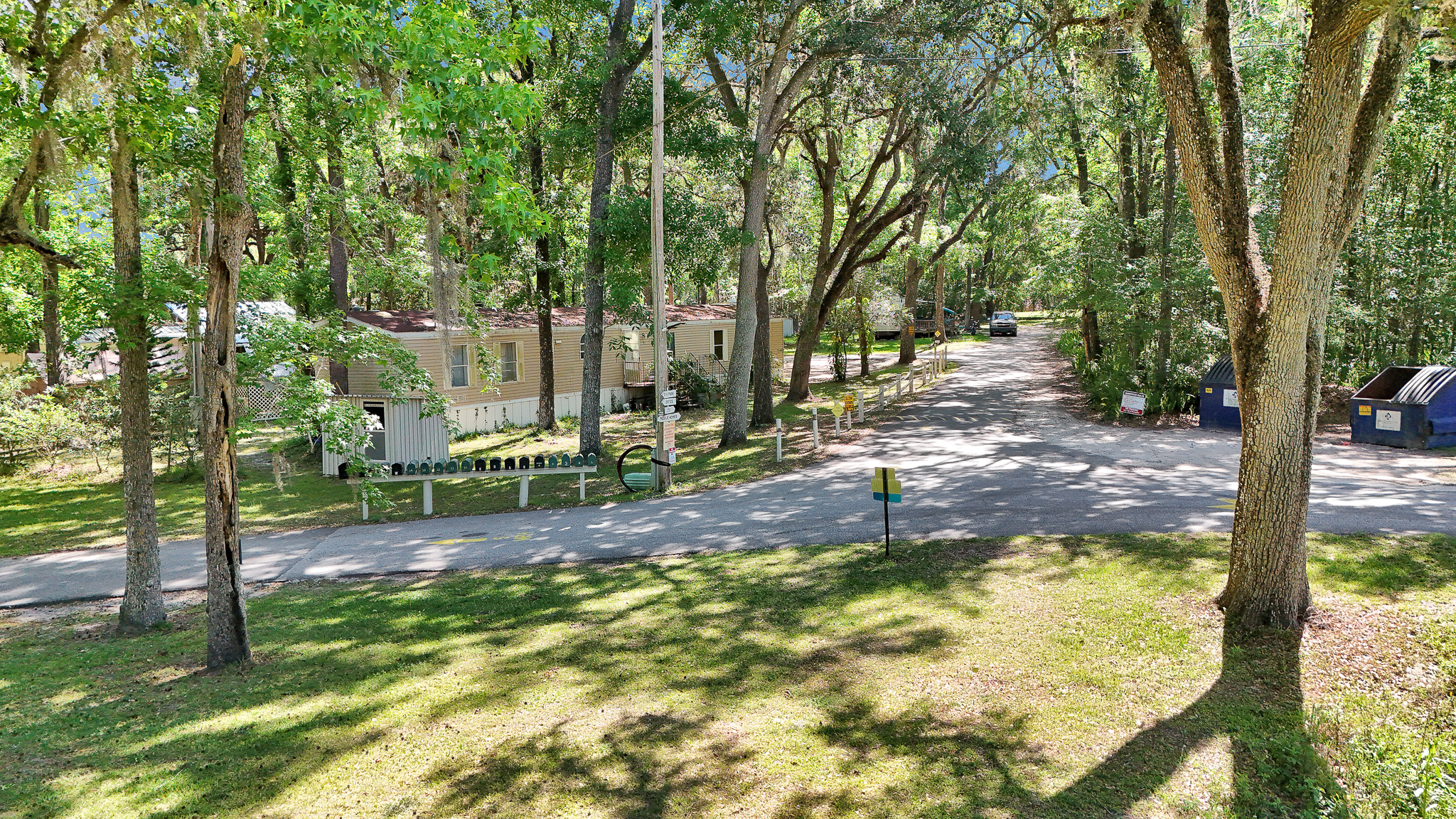 River Oaks MH & RV Resort