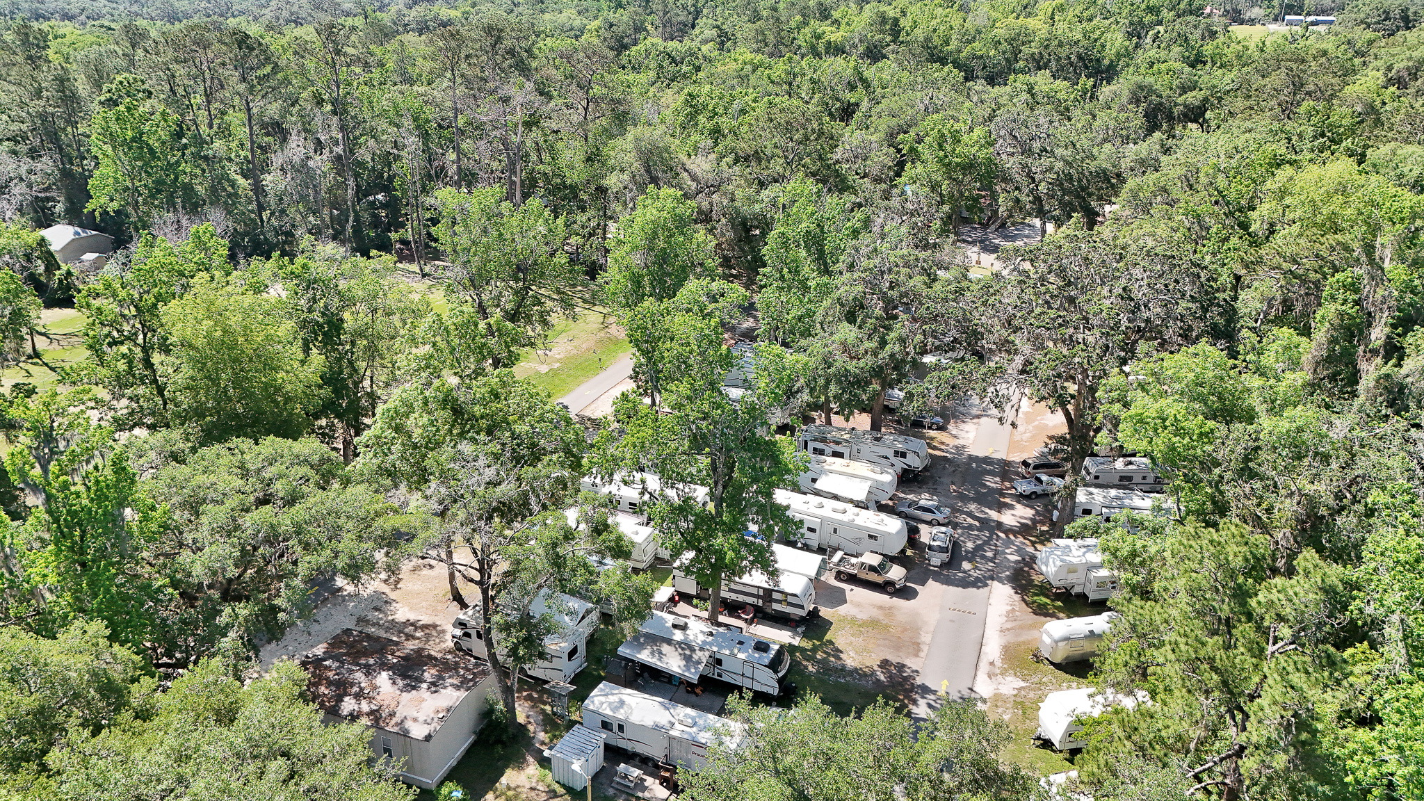 River Oaks MH & RV Resort