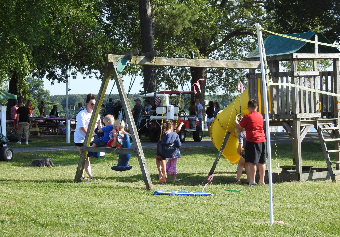 Dennis Point Marina and Campground