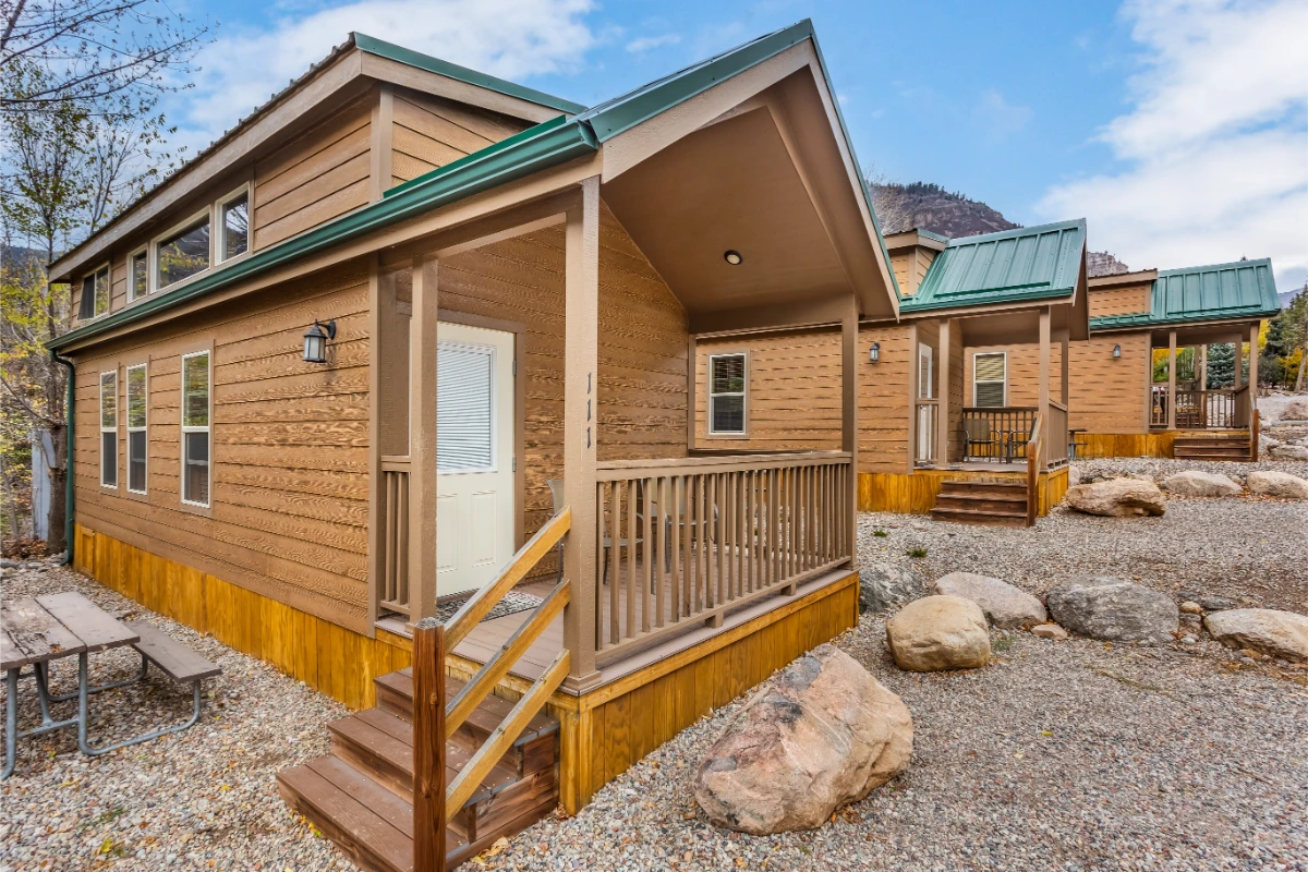 Glenwood Canyon Resort