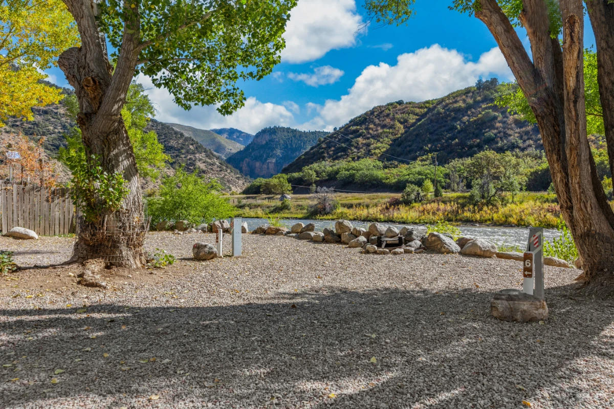 Glenwood Canyon Resort