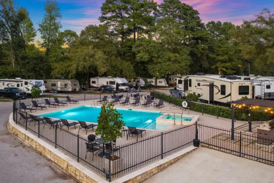 Majestic Pines RV Resort