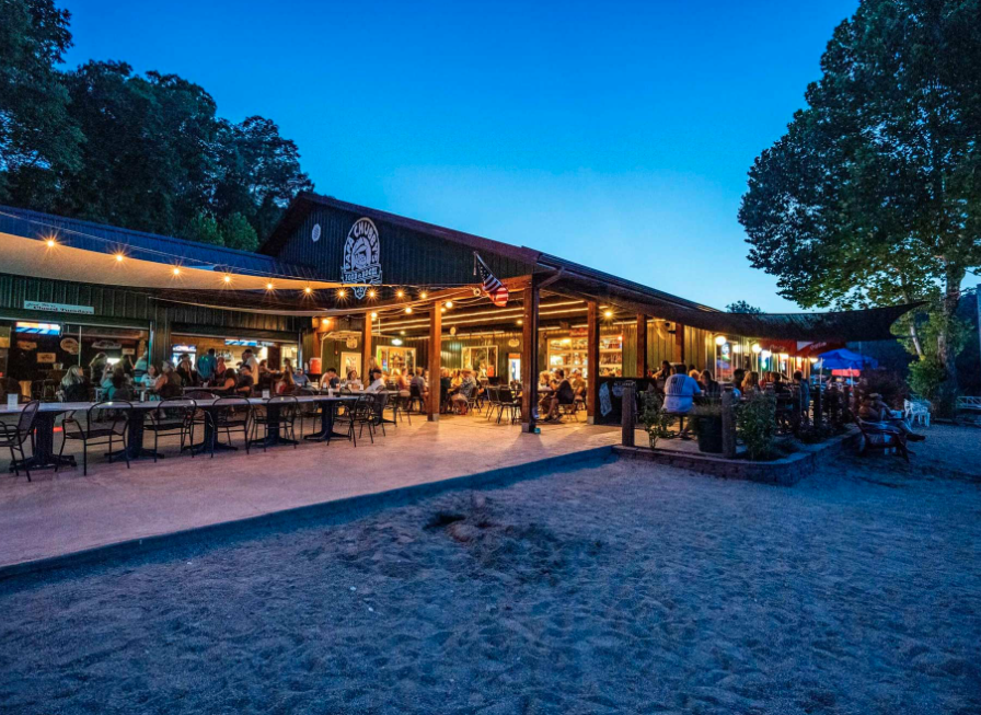 Papa Chubby's Lakeside Resort